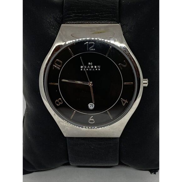 Skagen Grenen SKW6115 Men's Black Leather Analog Dial Quartz Wrist Watch JK609 - Picture 2 of 12